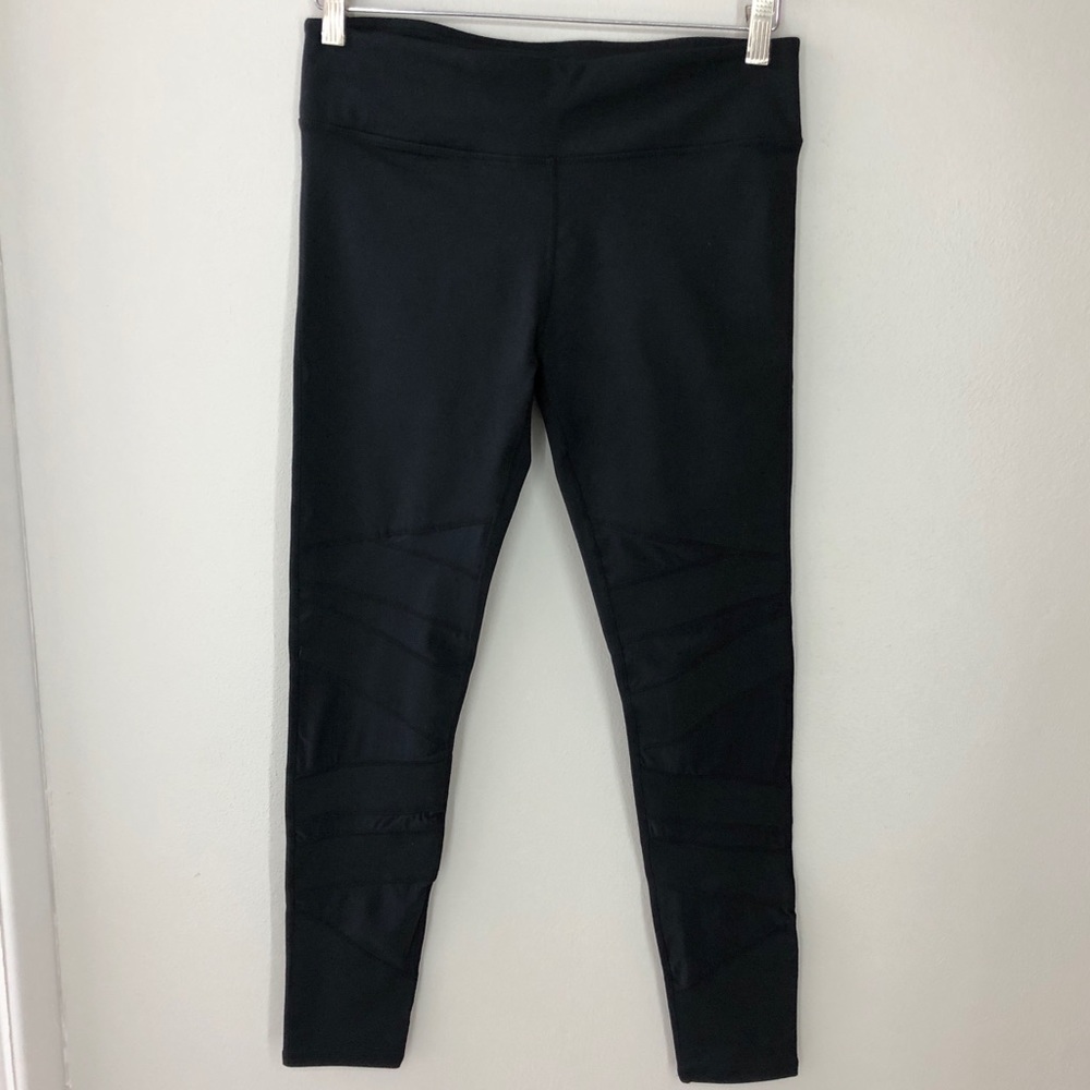 Black/Mesh Leggings | Fabletics